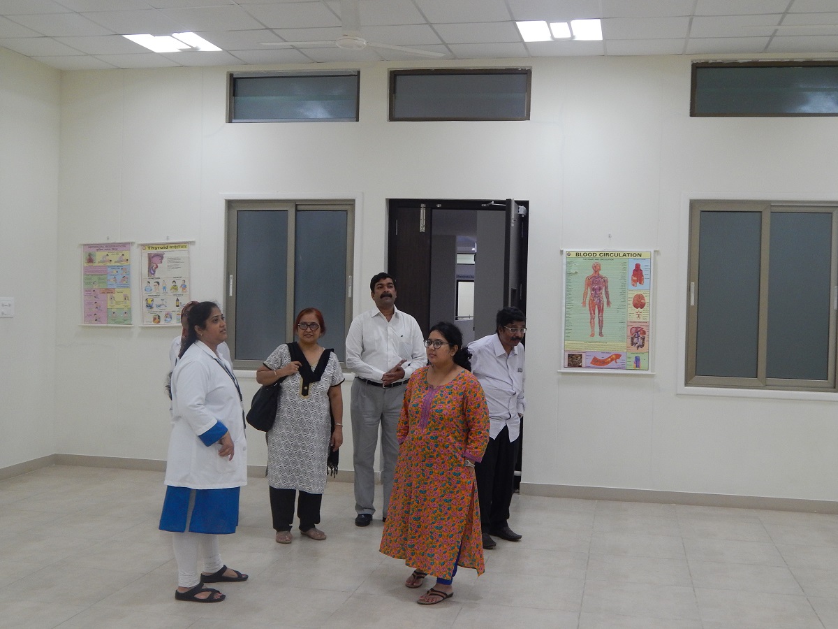 Dr. Praful Barvalia visited to JIMS - Gallery