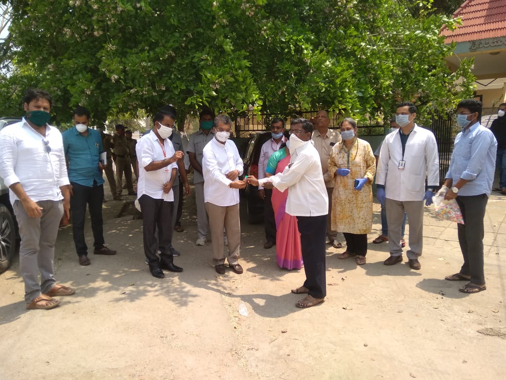 Covid 19 Preventive Homeopathy Medicine Distributed In Narayanpet